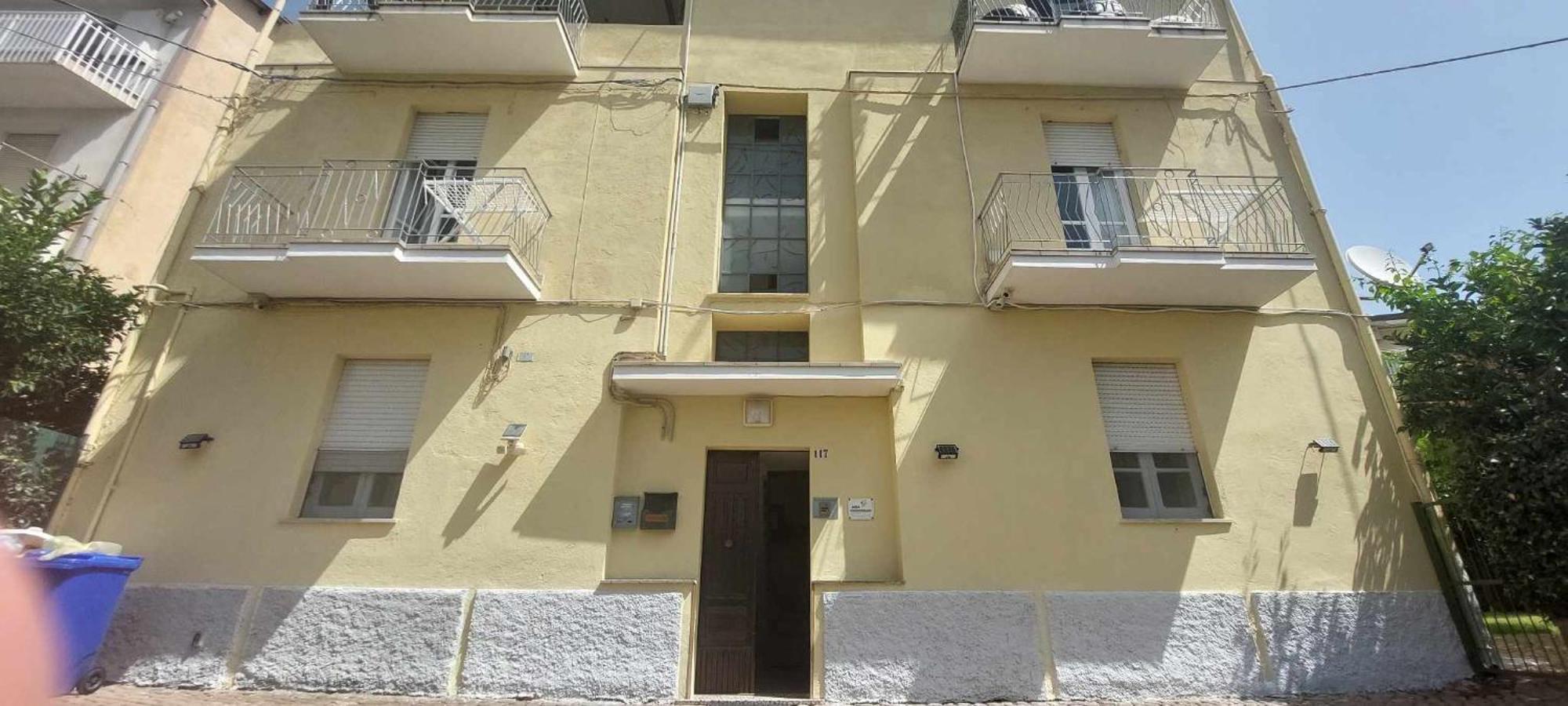 Barnet House Lamezia Lamezia Terme Exterior foto